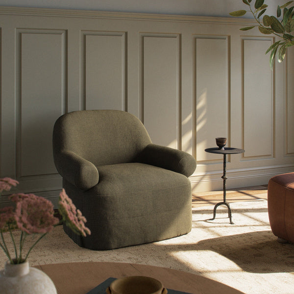 English Arm Swivel Chair