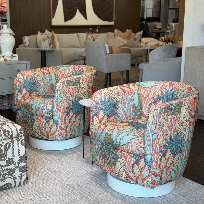 Roxy Would Swivel-Tilt Tub Chair