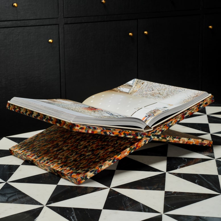 Multicolor Pixel Veneer Bookholder